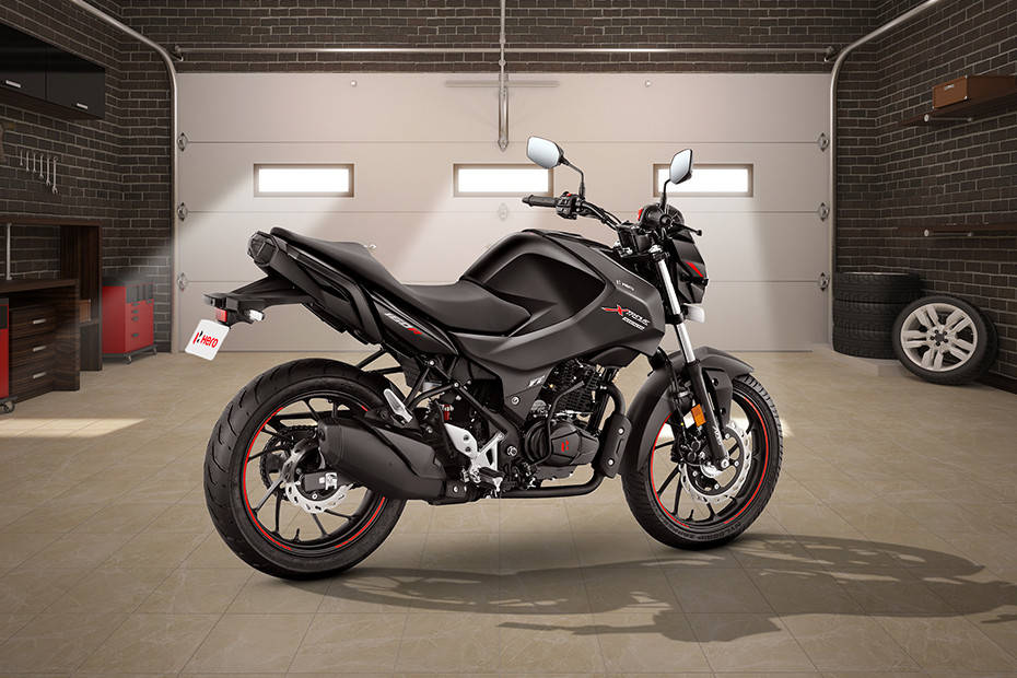 Hero Xtreme 160r 100 Million Limited Edition On Road Price Xtreme 160r 100 Million Limited Edition Images Colour Mileage