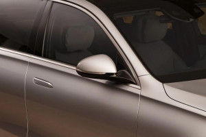 Side mirror rear angle Image of S-Class