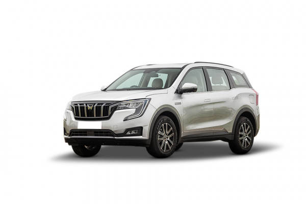 Photo of Mahindra XUV700