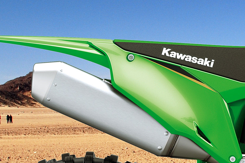 Exhaust View of KX 450 2022