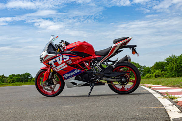 Tvs Apache Rr 310 Price In Agra On Road Price Of Apache Rr 310