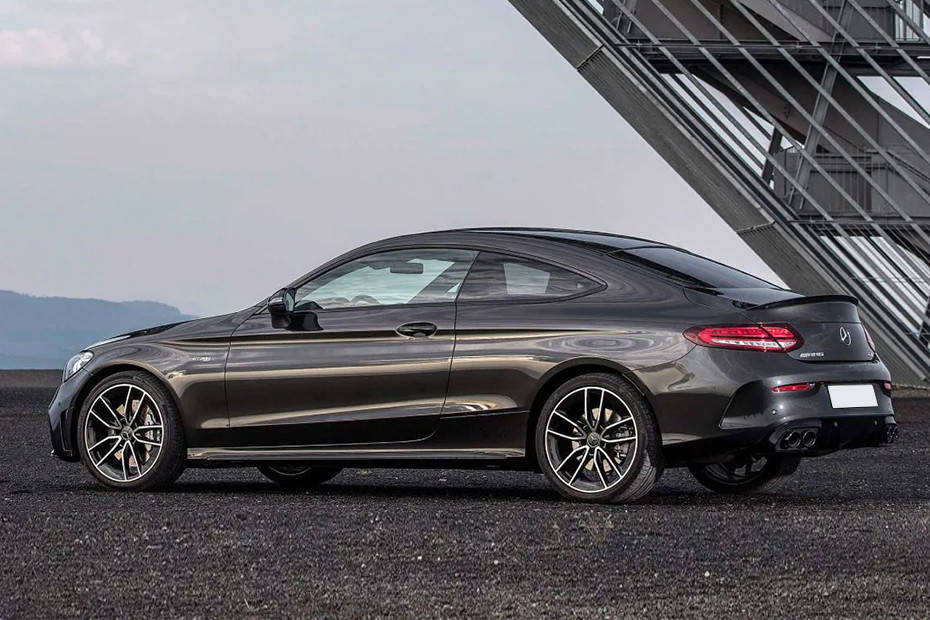 Rear 3/4 left Image of AMG C 43