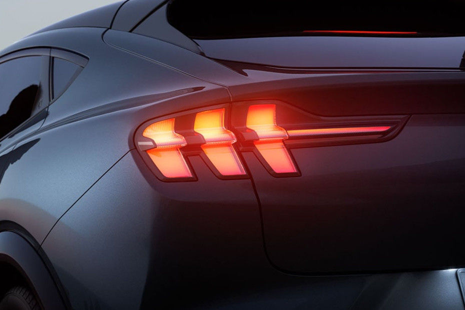 Tail lamp Image of Mustang Mach E