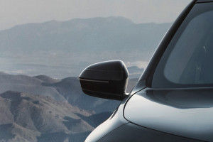 ORVM Image of 7 Series 2024