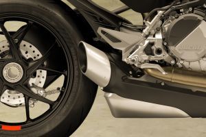Exhaust View of Streetfighter V2