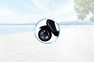 Front Tyre View of X1