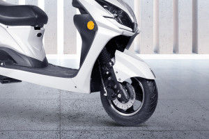 Front Tyre View of Gen Next Nanu Plus