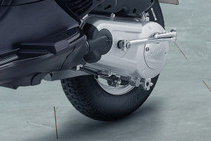 Rear Tyre View of LX 125