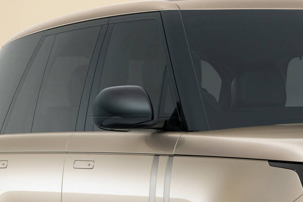 ORVM Image of Range Rover