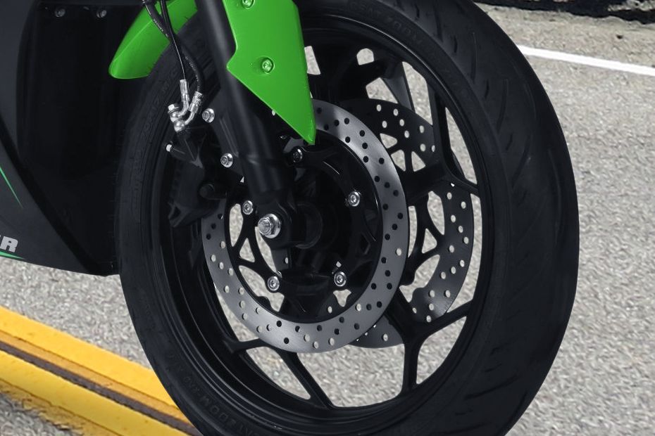 Front Brake View of Evoqis
