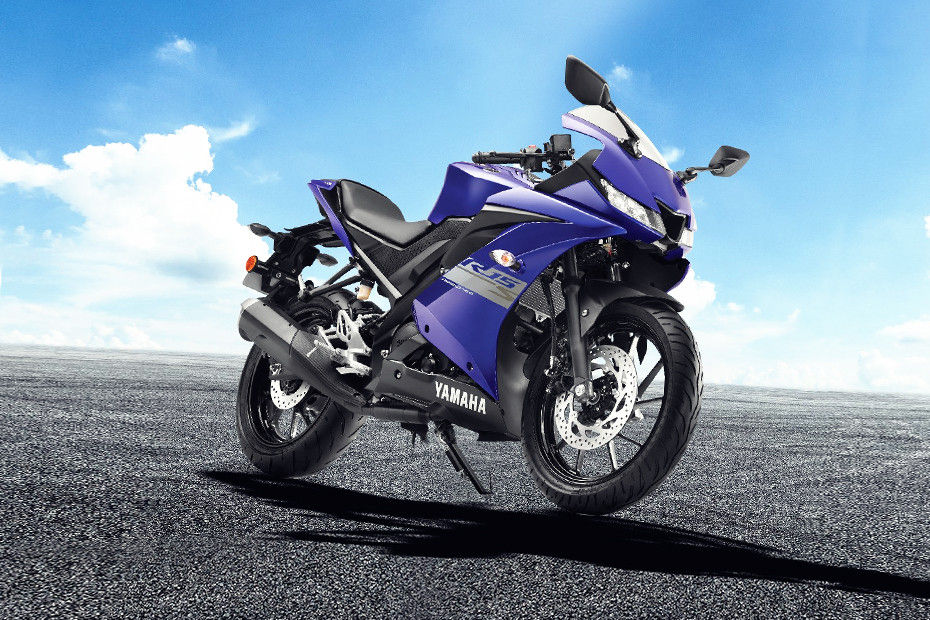 Front Right View of YZF R15 V3
