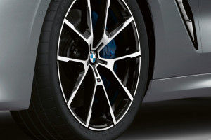 Wheel arch Image of 8 Series