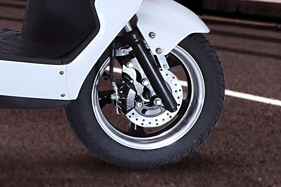 Front Tyre View of 21
