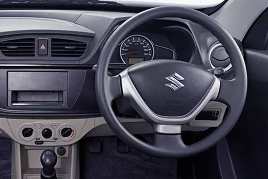 Steering close up Image of Ertiga Tour