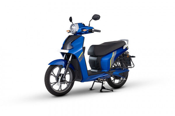 Photo of BGauss D15 - Electric Scooter