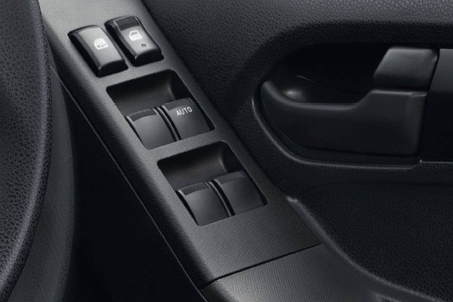 Drive side windows control Image of S-CAB