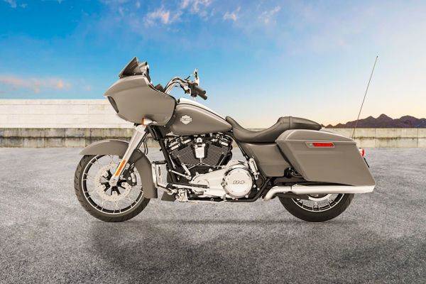 Harley-Davidson Street Glide Special : Price, Images, Specs & Reviews 