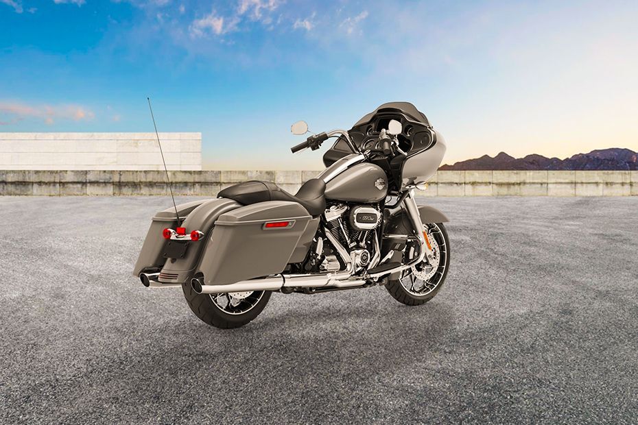 Rear Right View of Road Glide Special