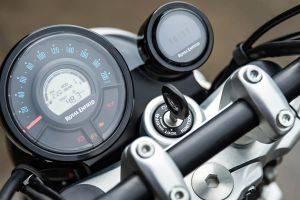 Speedometer of Super Meteor 650