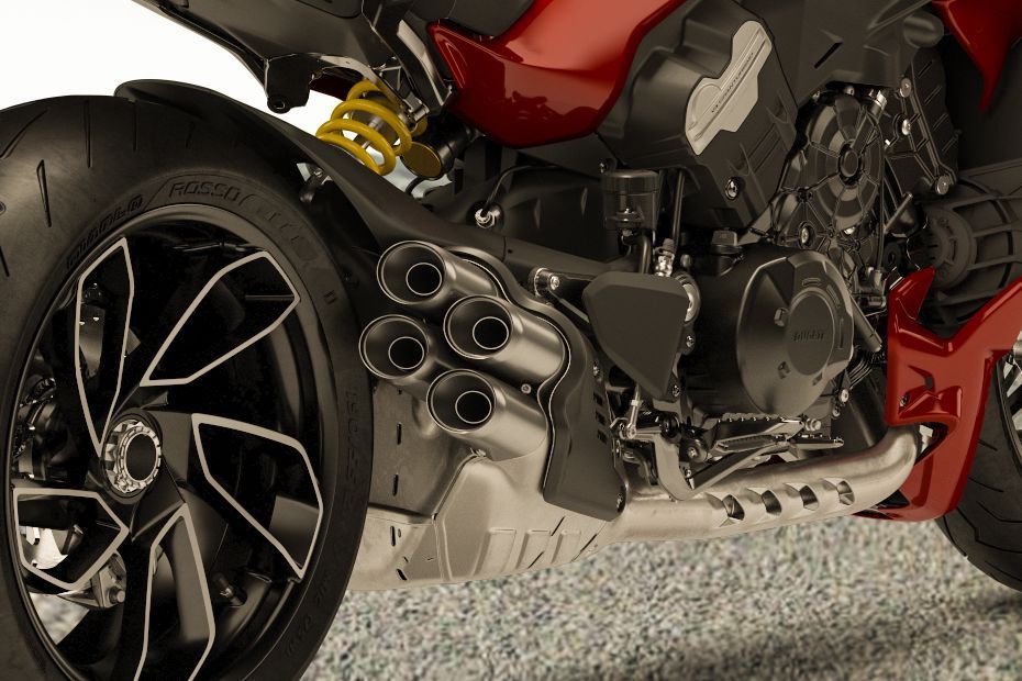Exhaust View of Diavel V4