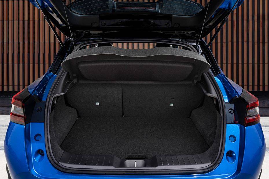 Trunk Open Image of Juke