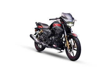 Tvs apache rtr 180 old model on road shop price