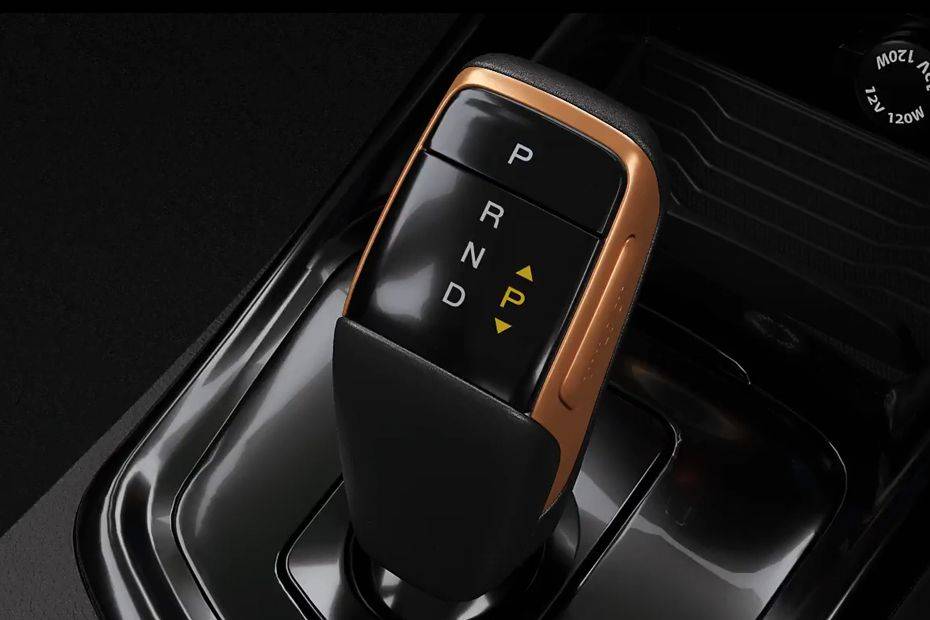 Gear lever Image of XUV400-EV