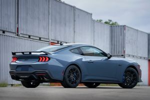 Rear 3/4 Right Image of Mustang 2024
