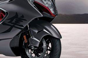 Front Mudguard & Suspension of Hayabusa