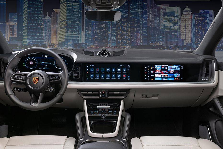 Full dashboard center Image of Cayenne 2024