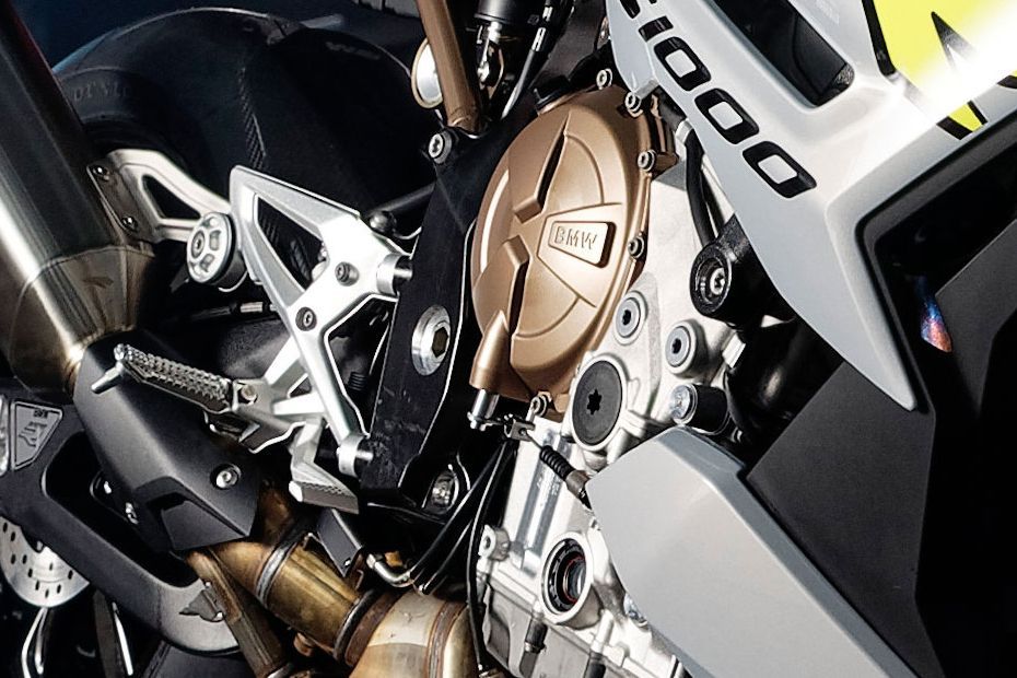 Exhaust View of S 1000 R