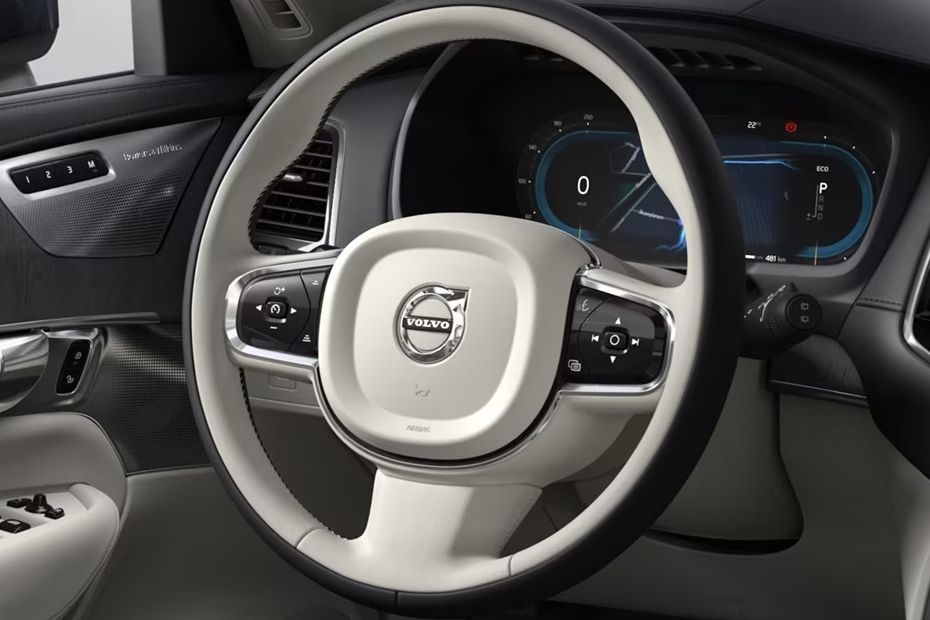 Steering close up Image of XC90
