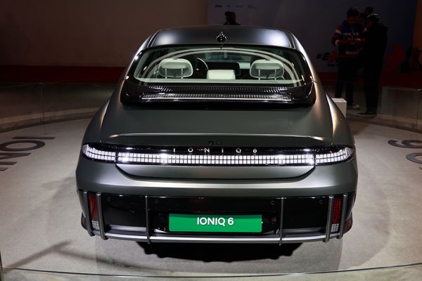 Hyundai IONIQ 6, Estimated Price Rs 65 Lakh, Launch Date 2025, Specs ...