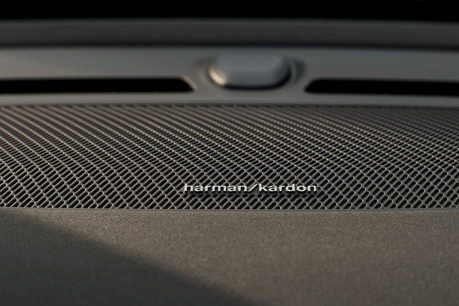 Speaker view Image of XC40