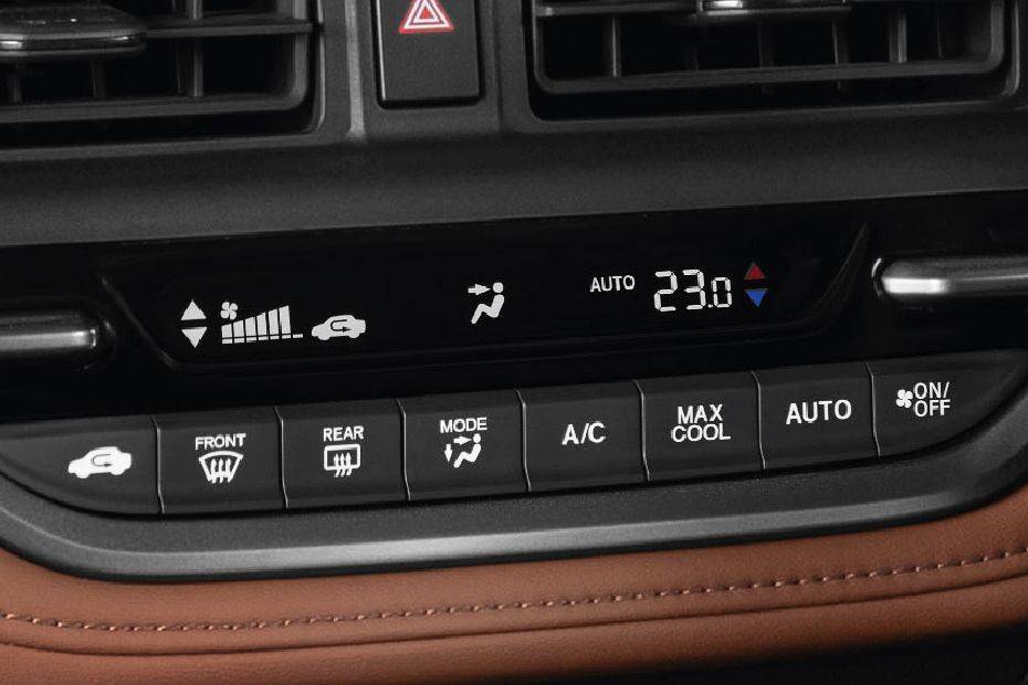 AC controls Image of Elevate