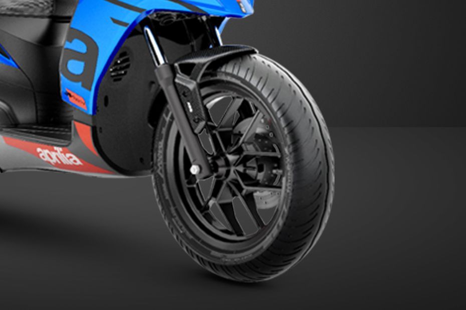 Front Tyre View of SR 125