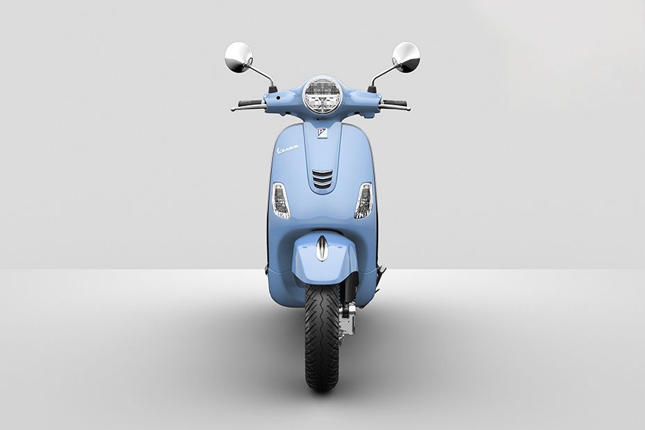 Front View of VXL 125