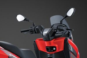 Handle Bar View of SXR 125