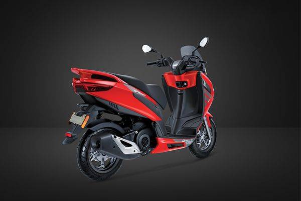 Aprilia sxr 125 on deals road price