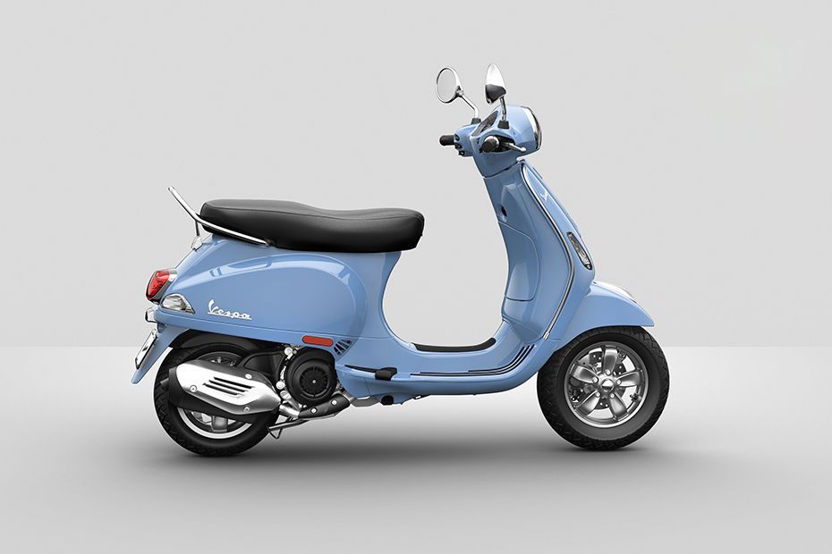 Right Side View of VXL 125
