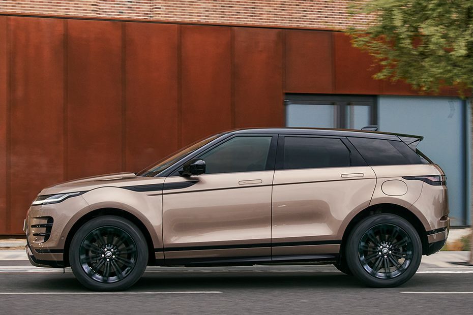 Side view Image of Range Rover Evoque 2023