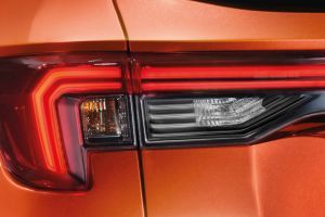 Tail lamp Image of Elevate