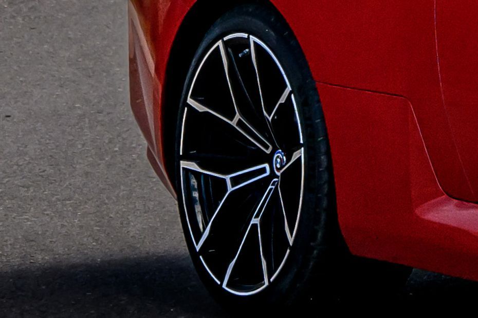 Wheel arch Image of M2