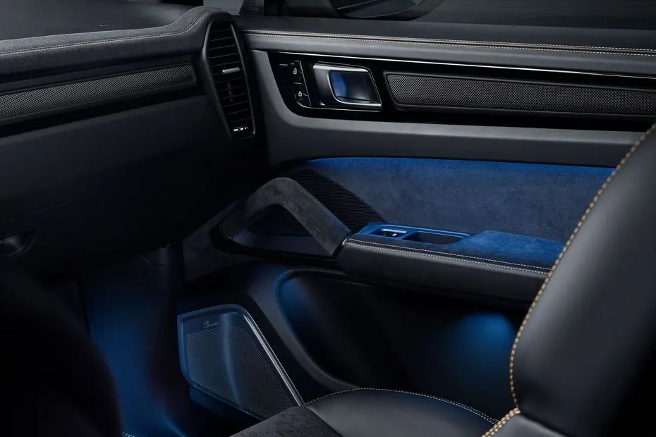 Porsche Cayenne 20142023 Images, Cayenne 20142023 Interior & Exterior