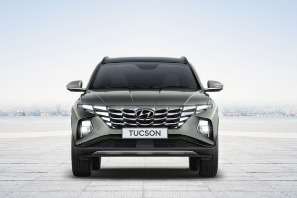 Hyundai Tucson Price, Images, colours, Reviews & Specs