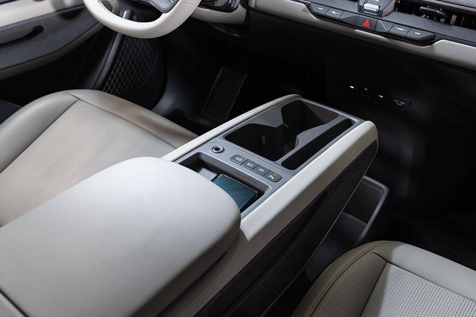 Front Armrest Image of EV9