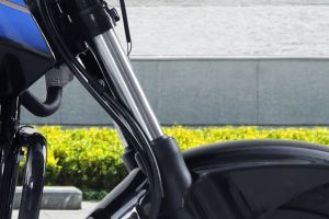 Front Suspension View of Vader