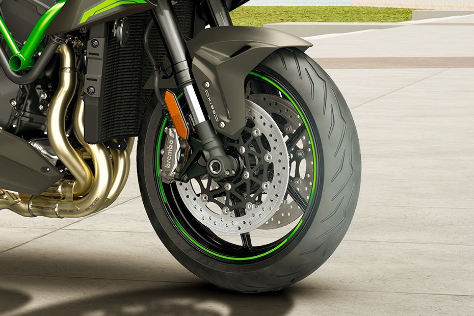 Front Tyre View of Z H2