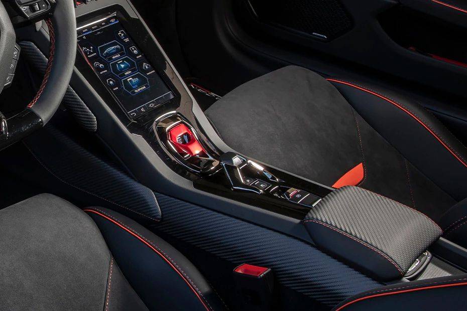 Gear lever Image of Huracan EVO