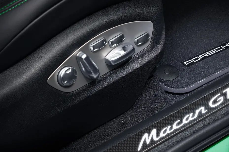 Seat adjustment controls/levers Image of Macan